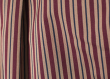 Load image into Gallery viewer, Sheen Button-Up in Red/Tan
